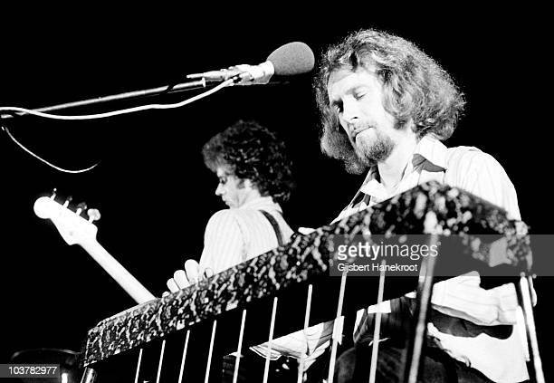 Sneaky Pete Kleinow playing behind Chris Hillman